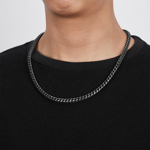 STAINLESS STEEL NECKLACE