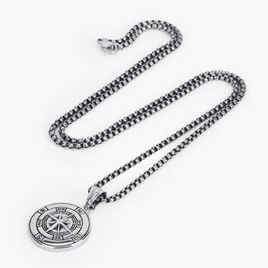 RETRO COMPASS PENDANT